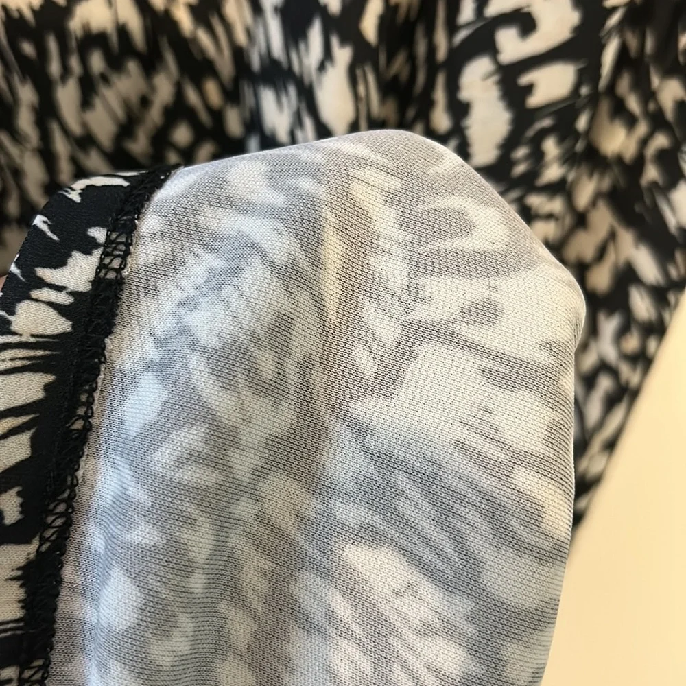 H&M DRESS - Picture 9 of 10